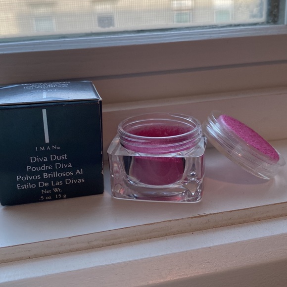 DIVA DUST --  Shimmer Loose Powder #02 PINK GLAM by IMAN - Picture 4 of 5
